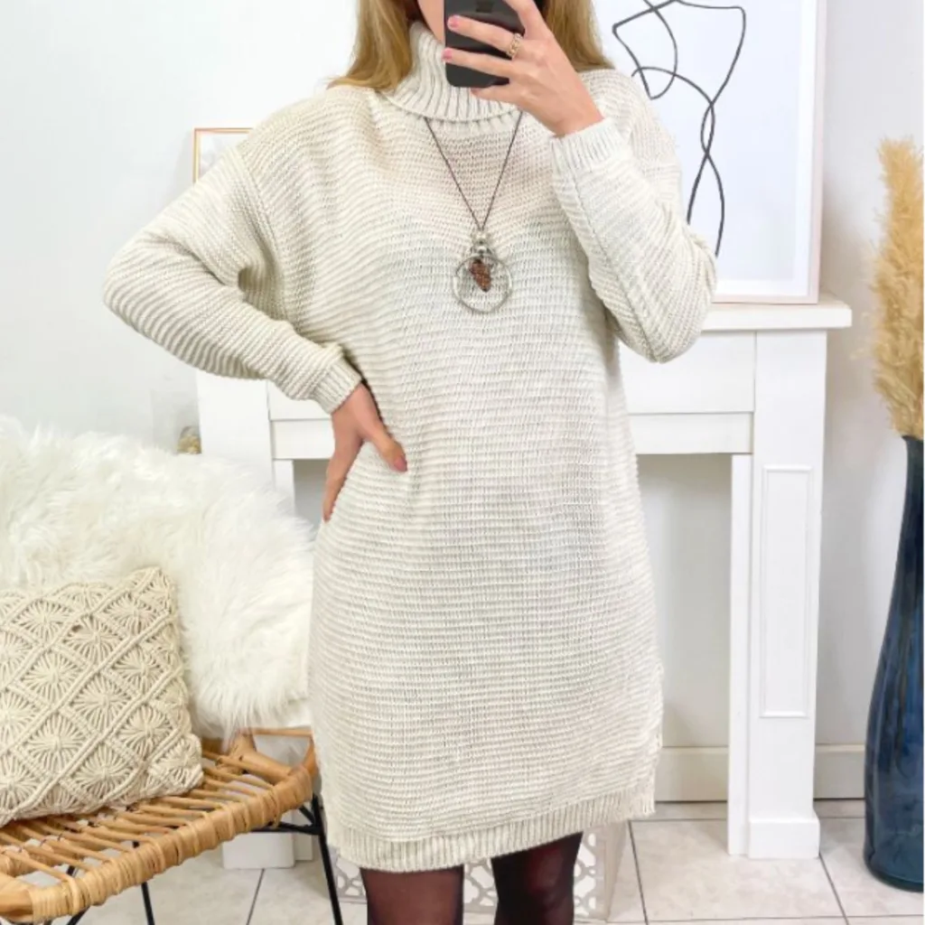 Kampsunkleit kaelakeega, kõrge kaelusega