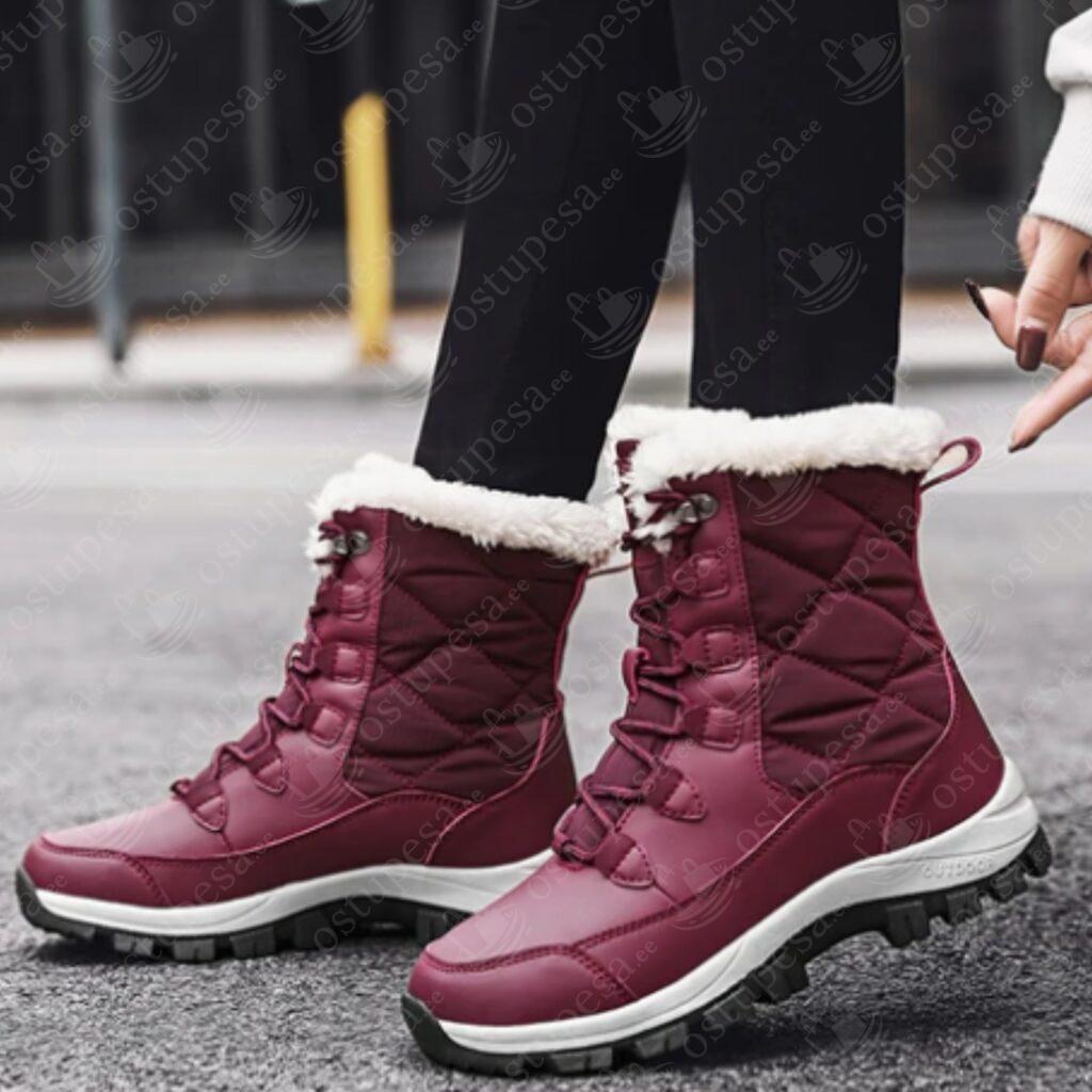 Naiste talvesaapad, seest karvased