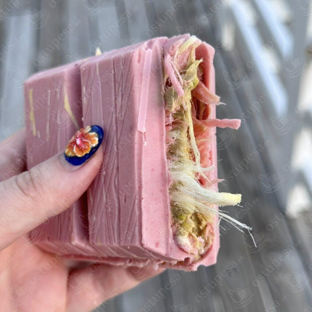 Šokolaad pistaatsiakreemi ja Türgi suhkruvatiga, 80 g, Angel Hair Beyoglu