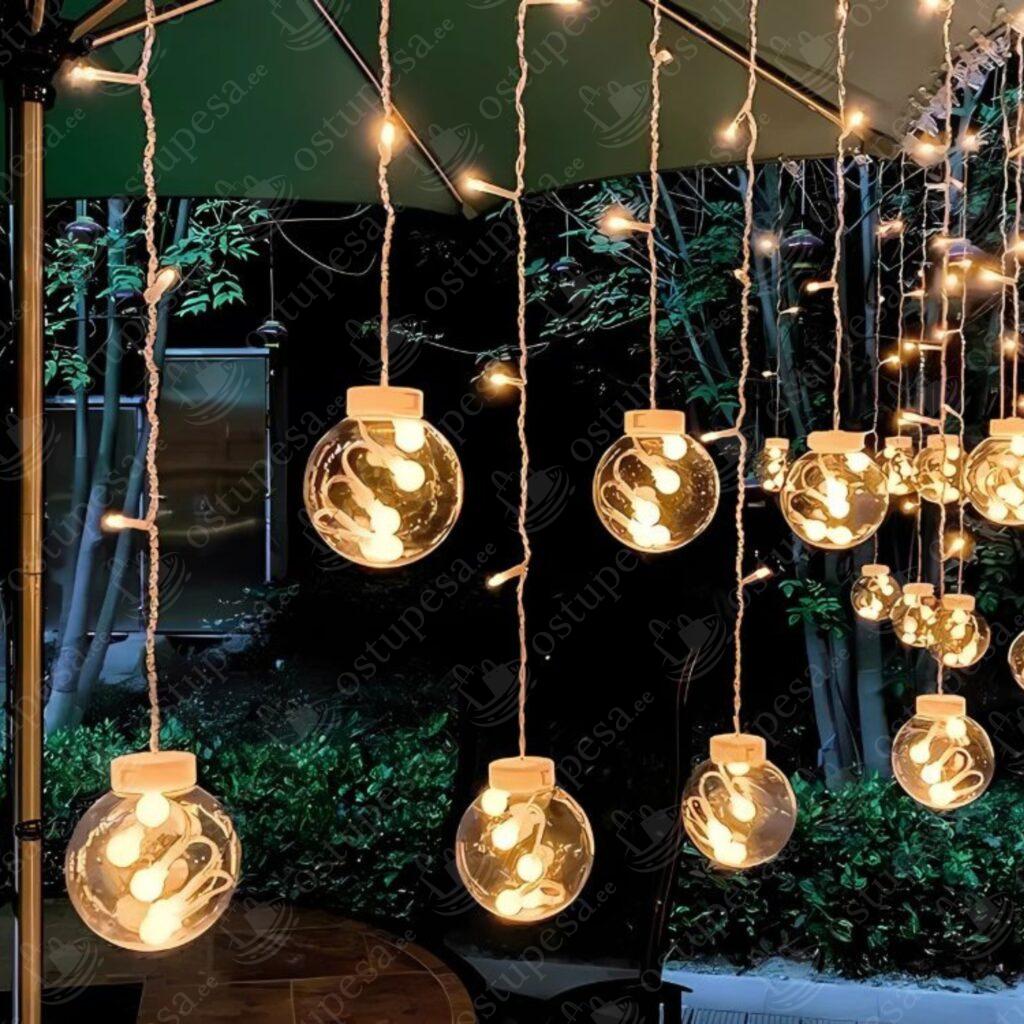 Kuulidega valguskardin, soe valgus, 138 LED