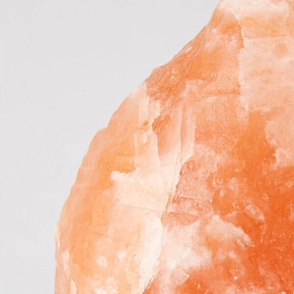 Soolalamp puidust alusel, 2–3 kg